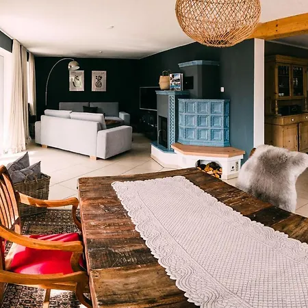 Time Out Modern Retreat *